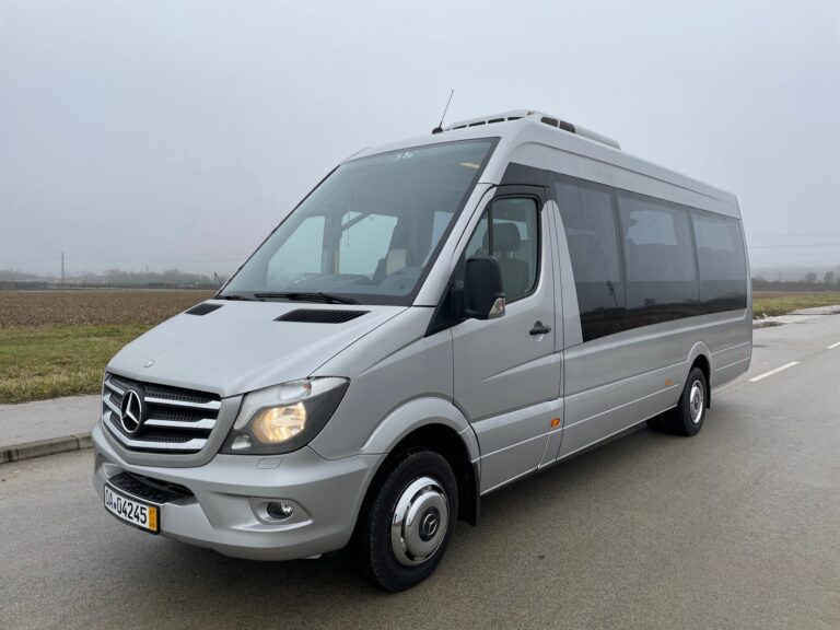 Najam autobusa Mercedes Sprinter Travel